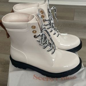 See By Chloe Florrie boots